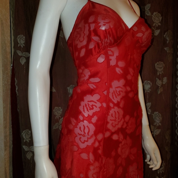 Vintage-❤ Gorgous Red Silky Negligee by VS❤ - Picture 9 of 11